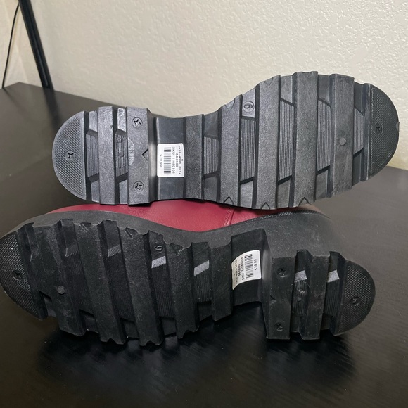 Burgundy Boots - Picture 3 of 4